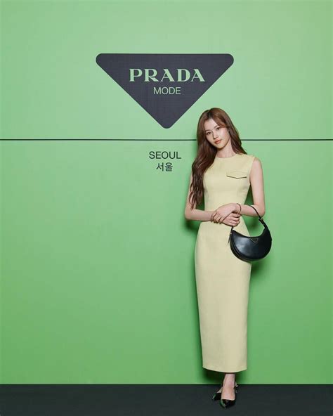 Prada @prada .